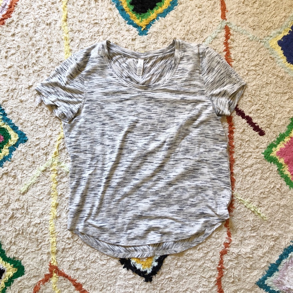 Lululemon draped back heather gray tshirt top